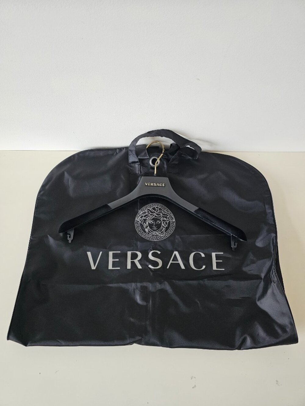 New AUTH VERSACE Black Garment Bag w/ Hanger Loop, Handle Straps, Branded Hanger